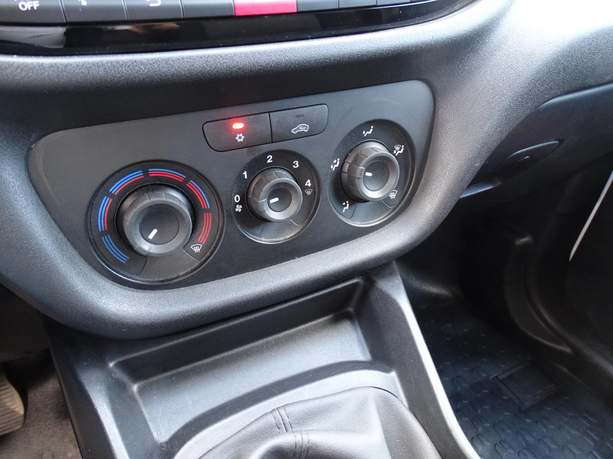 Fiat-Doblò-image-18