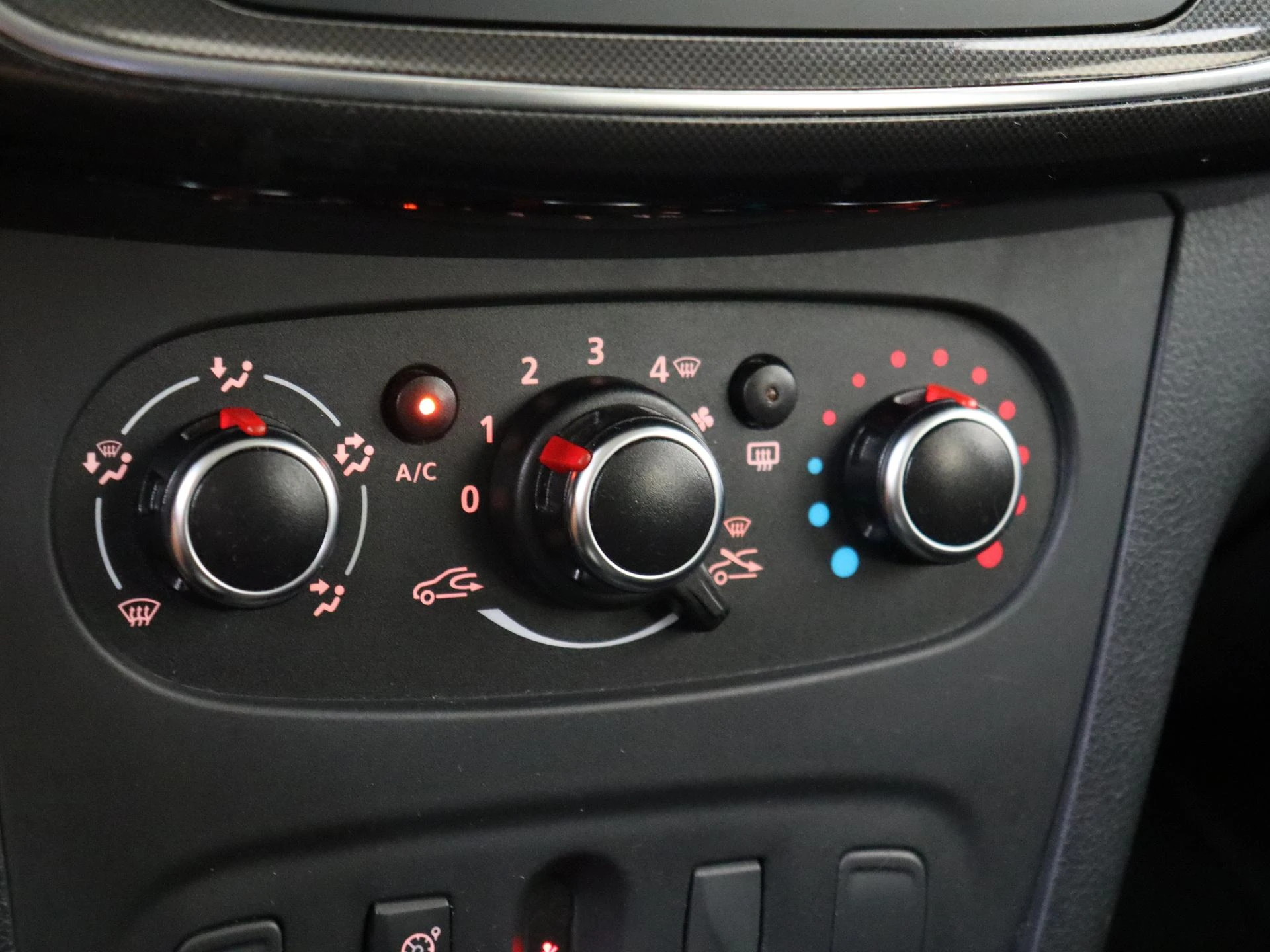 Dacia-Sandero-image-19