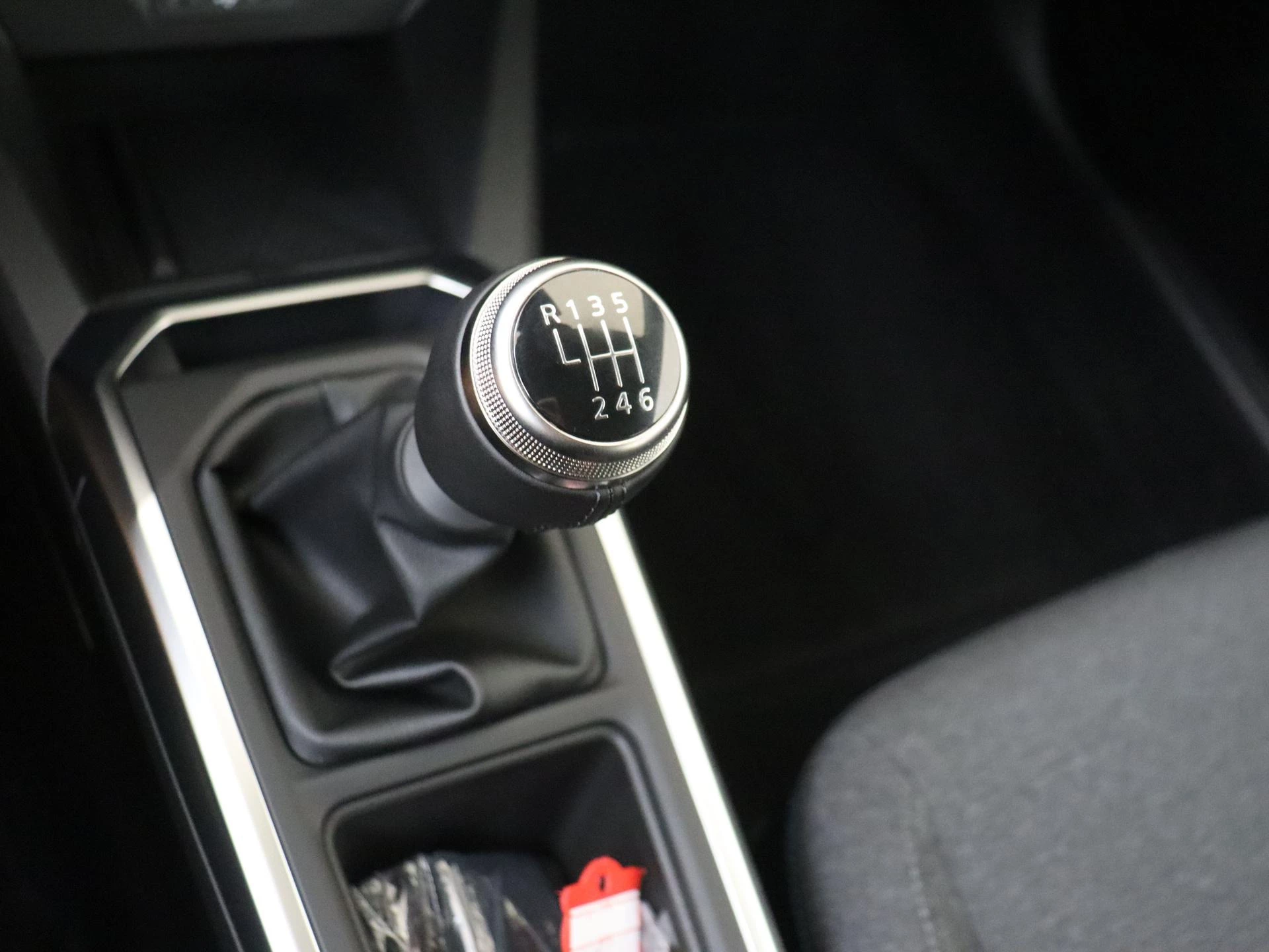 Renault-Clio-image-16