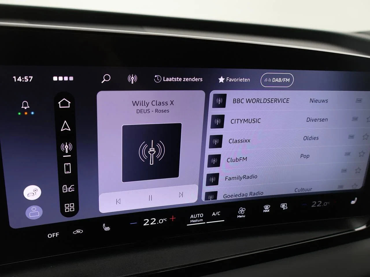 Audi-Q6 e-tron-image-8
