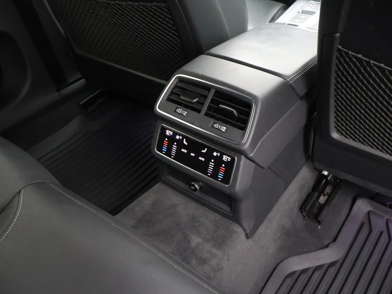 Audi-A6-image-26