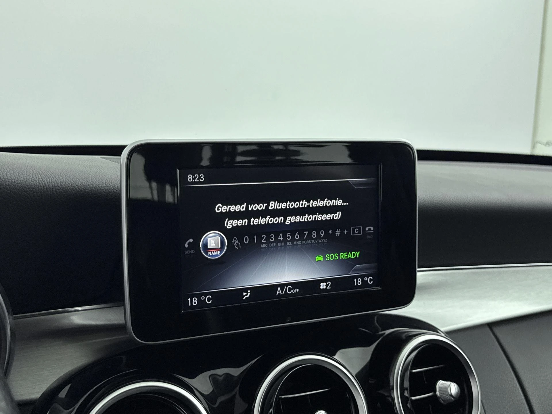 Mercedes-Benz-C-Klasse-image-10