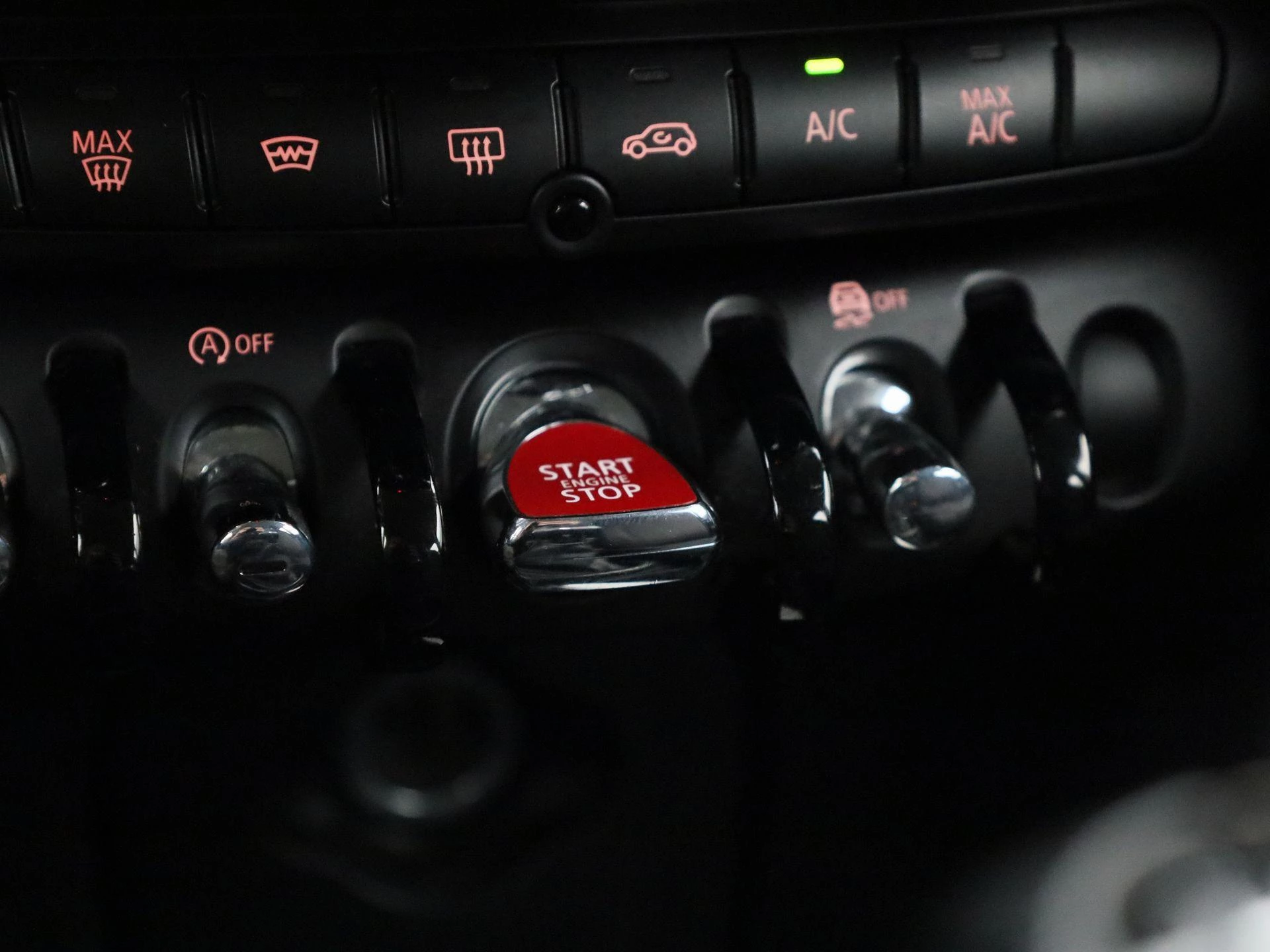 MINI-One-image-17