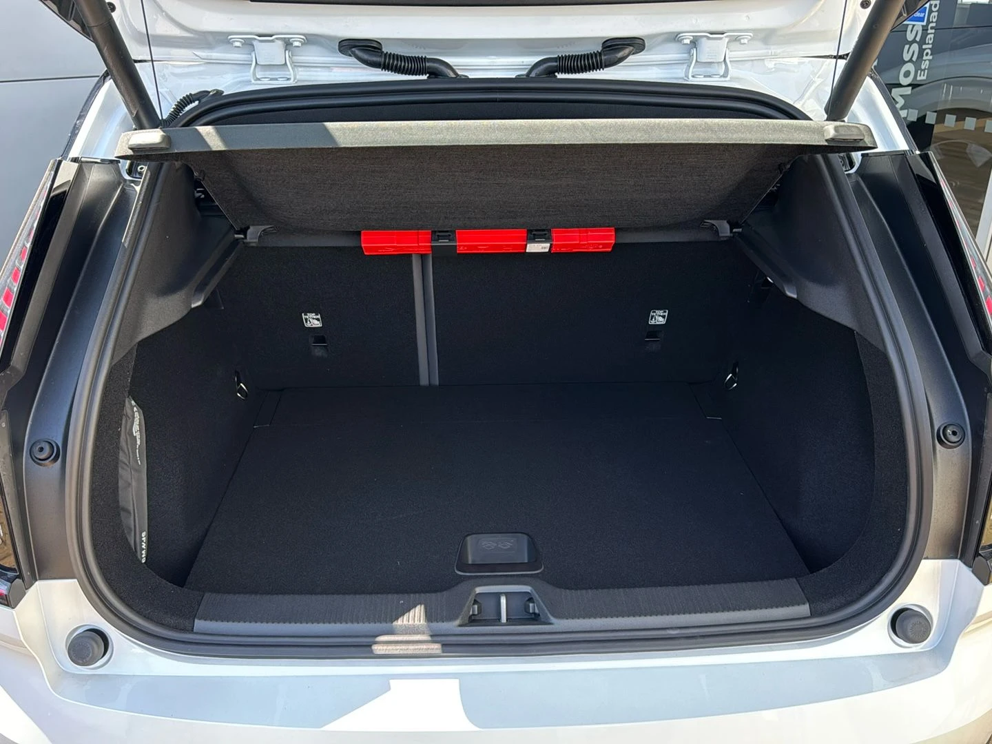 Volvo EX30 200kW SM Extended Range Plus 69kWh 5dr Auto