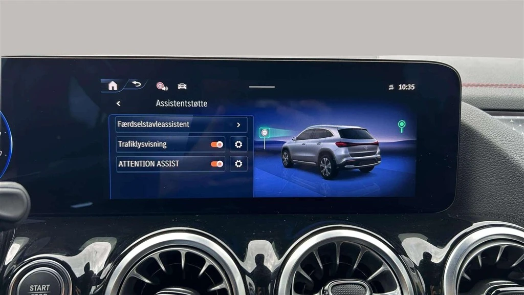 Mercedes-Benz-EQA-image-19