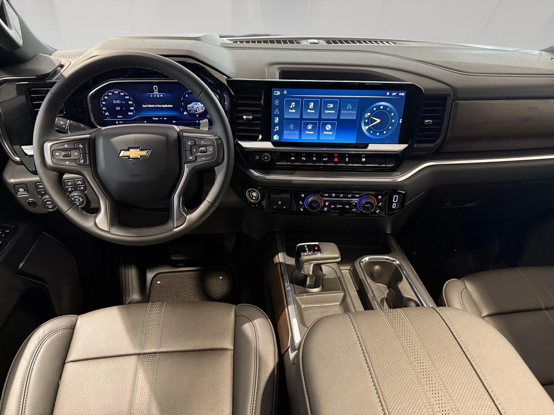 Chevrolet-Silverado-image-6