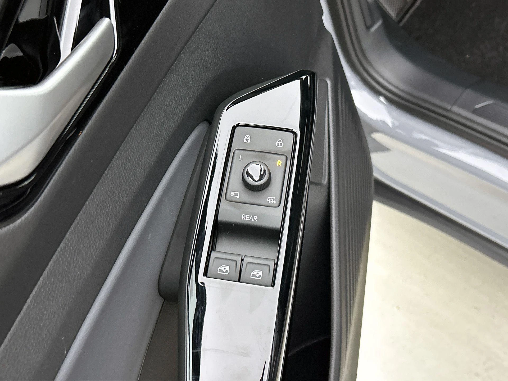 Volkswagen-ID.4-image-29