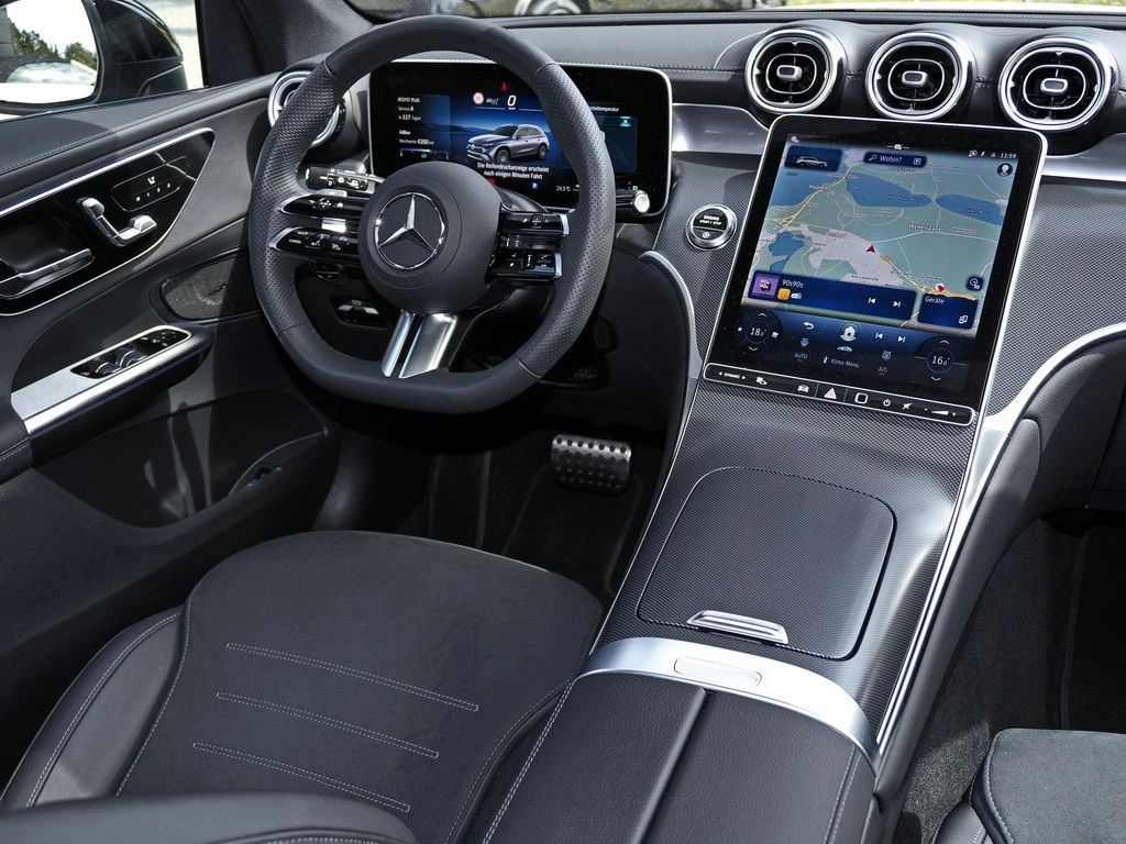 Mercedes-Benz-GLC 220 d-image-10
