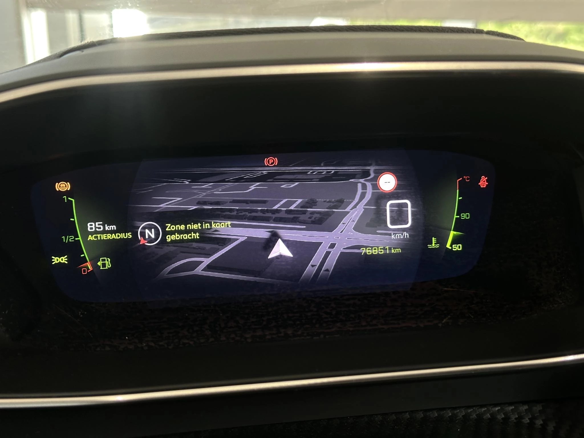 Peugeot-208-image-14