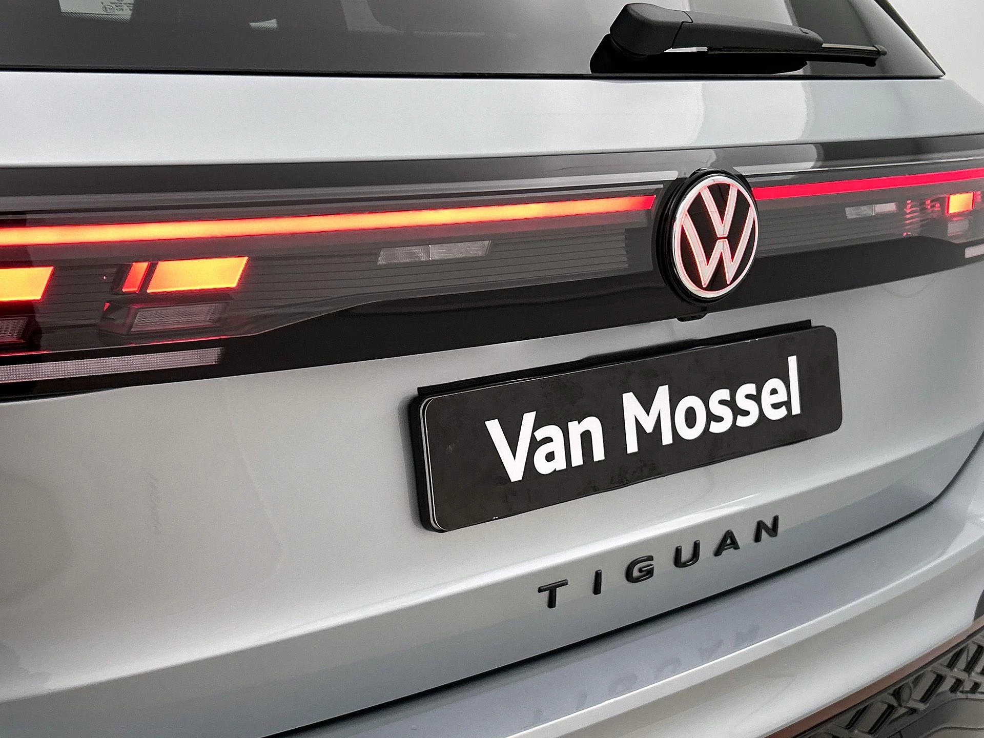 Volkswagen-Tiguan-image-41