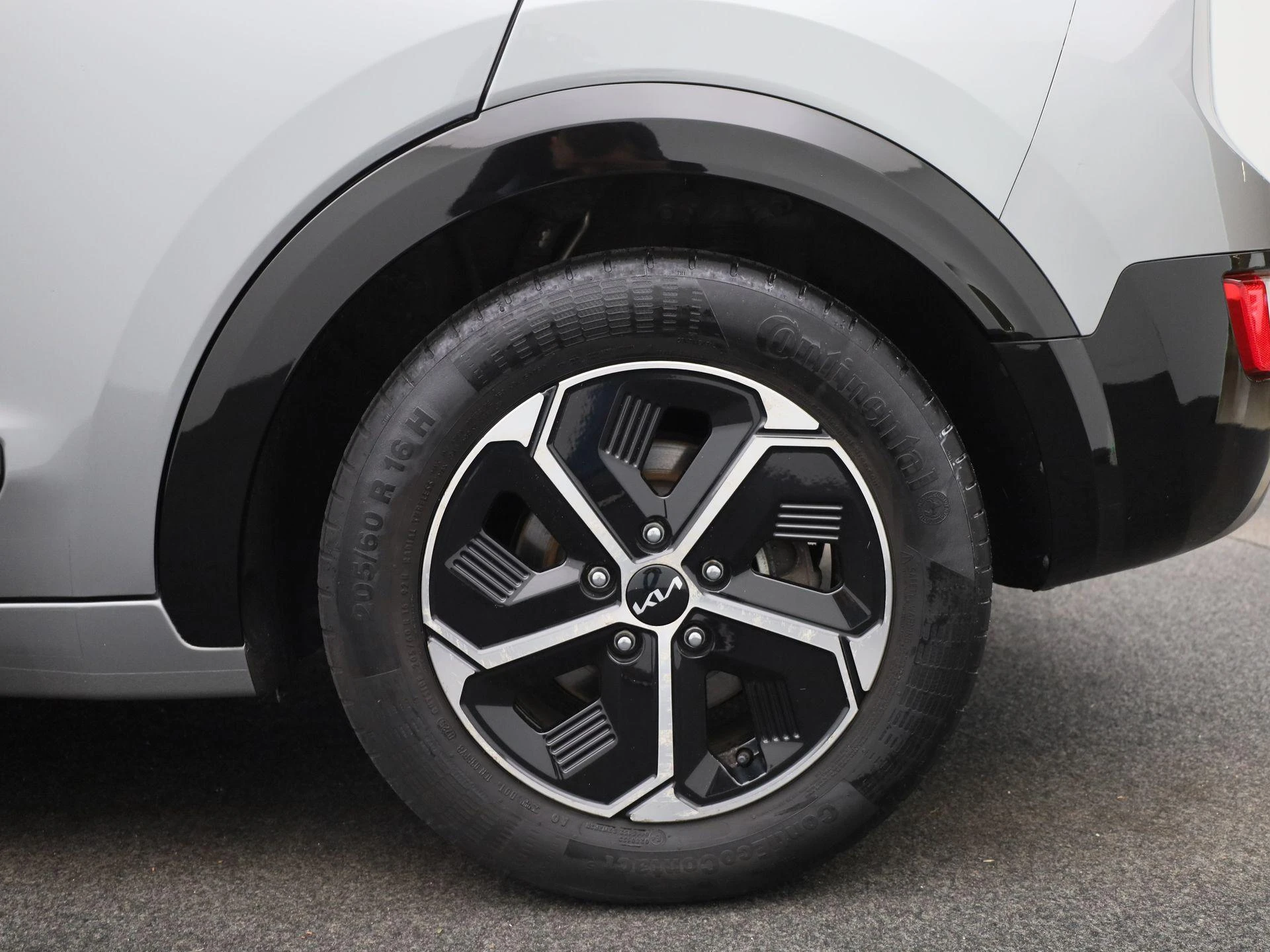 Kia-Niro-image-12