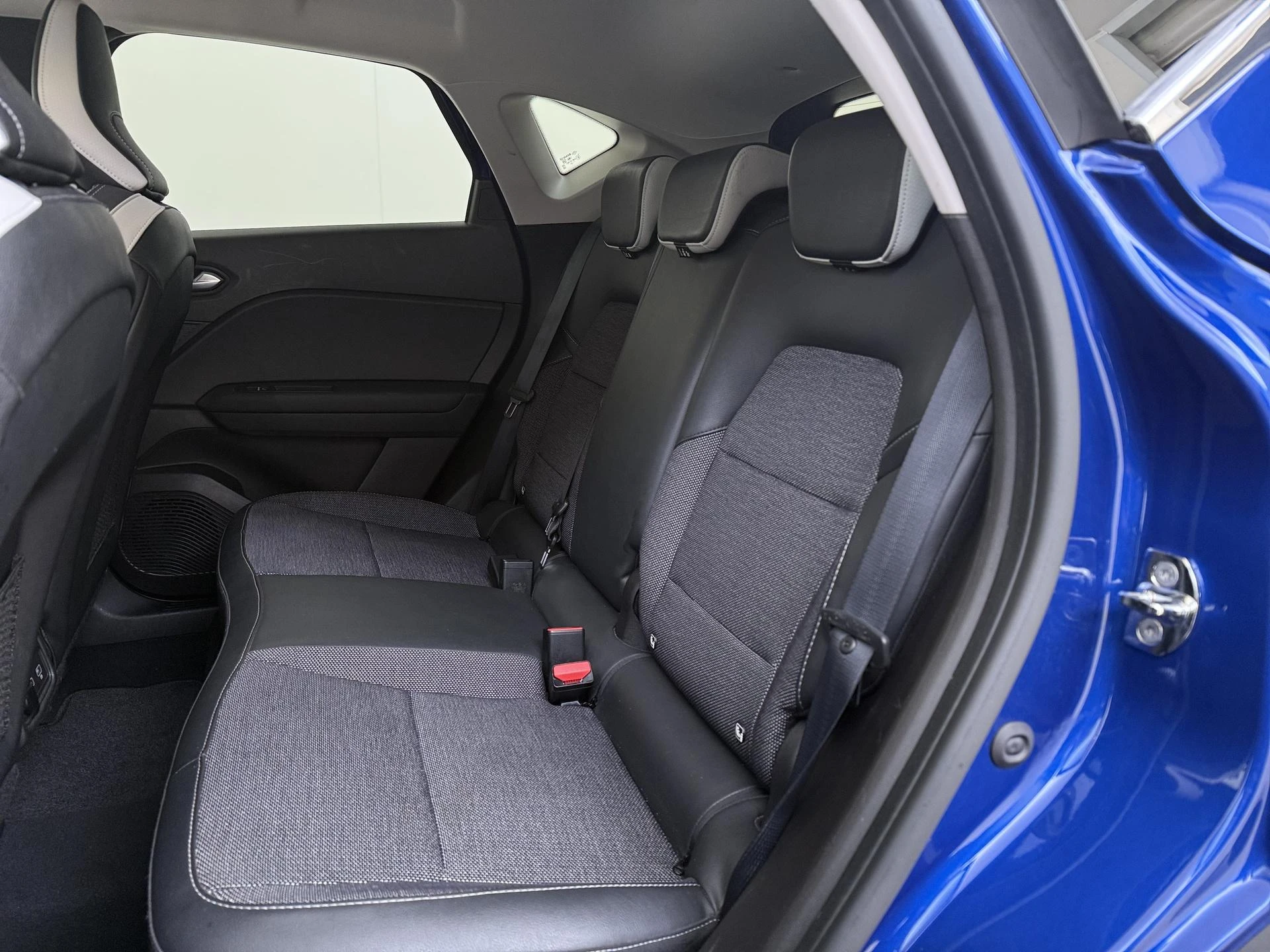 Renault-Captur-image-15