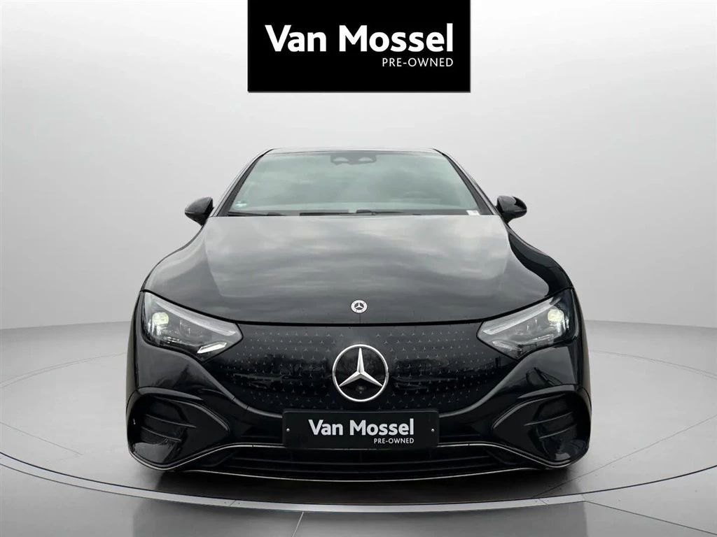 Mercedes-Benz-EQE-image-1