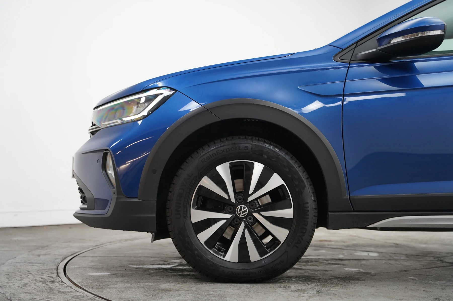 Volkswagen-Taigo-image-4
