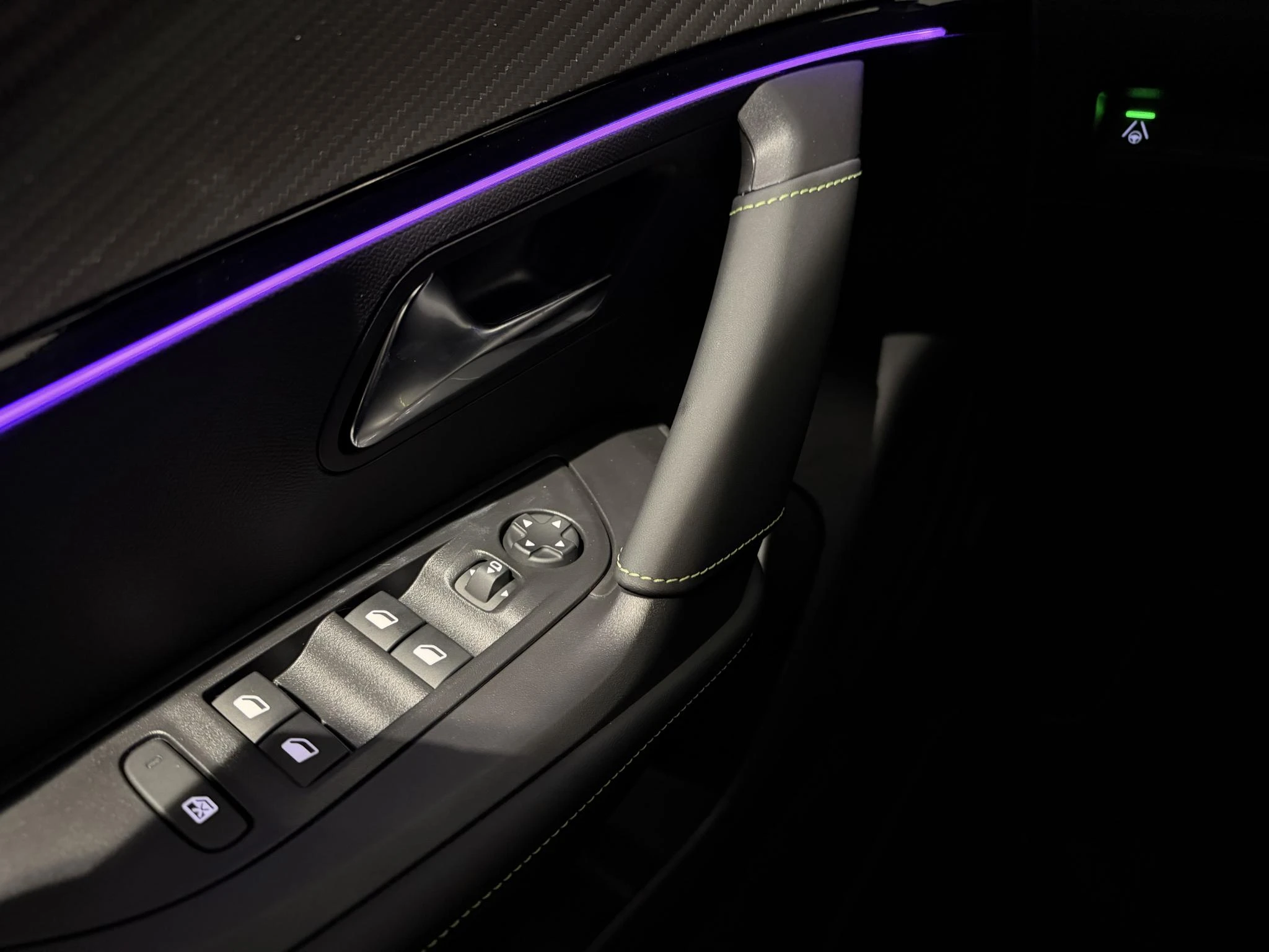 Peugeot-2008-image-16