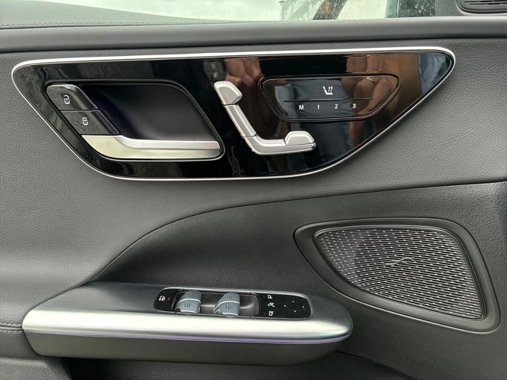Mercedes-Benz-C-Klasse 220-image-7