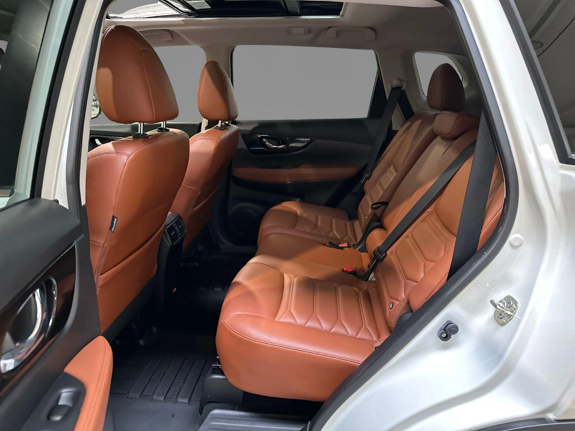 Nissan-X-Trail-image-8