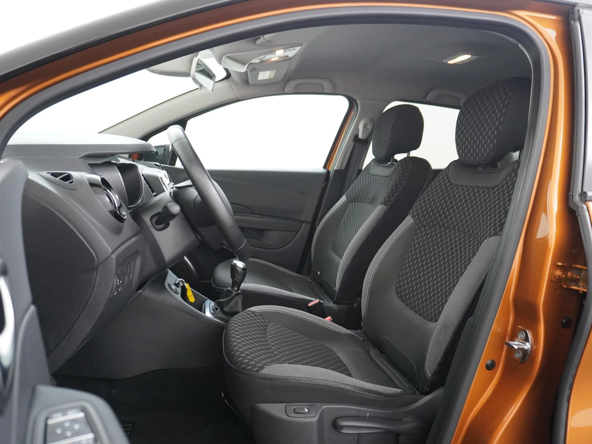Renault-Captur-image-4