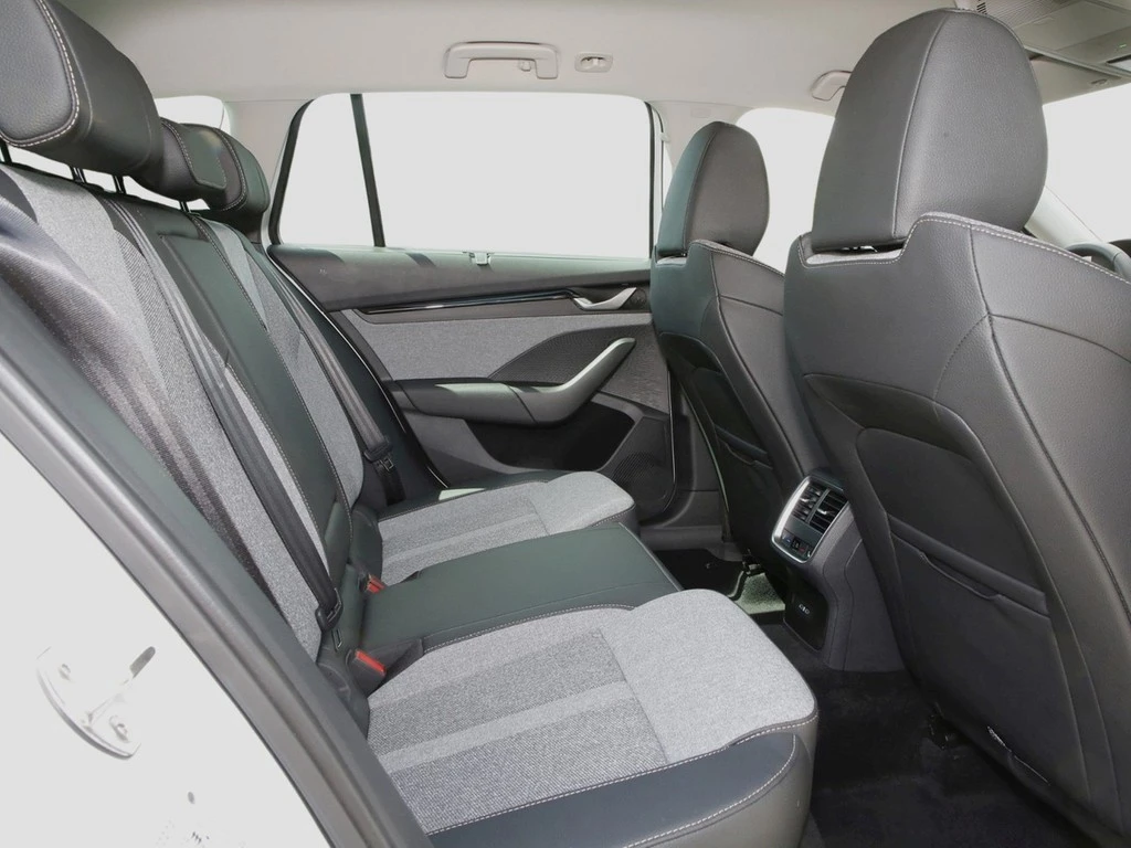 Škoda-Octavia-image-10