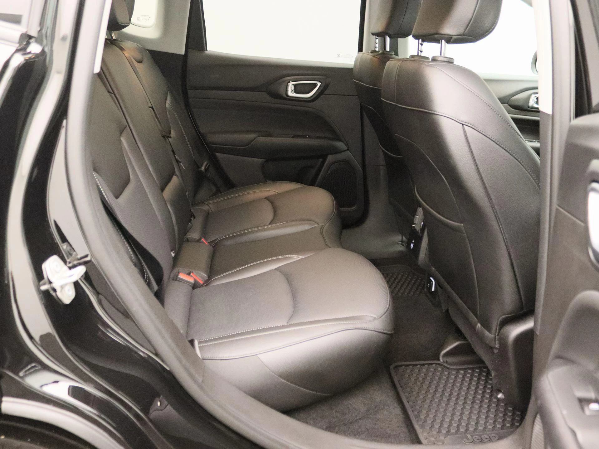 Jeep-Compass-image-27