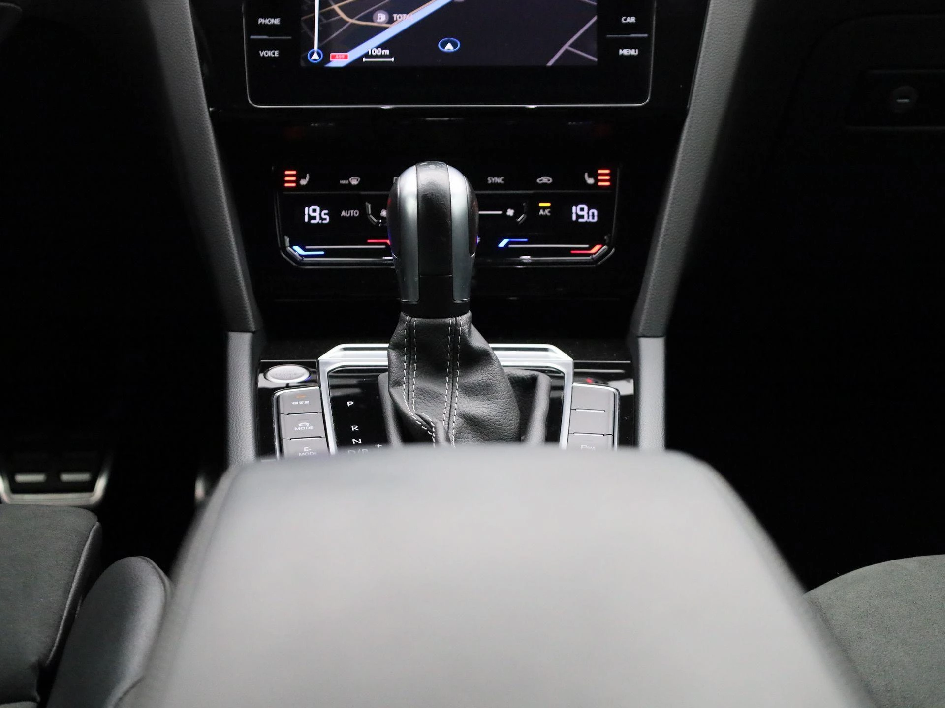 Volkswagen-Arteon-image-9