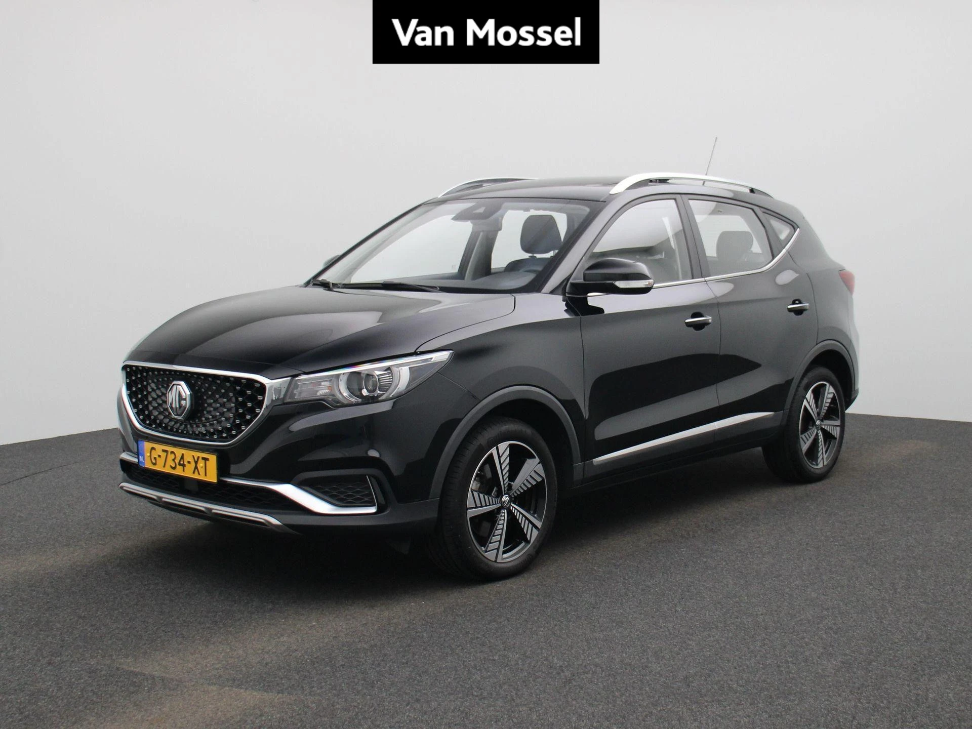 MG-ZS EV-image-0