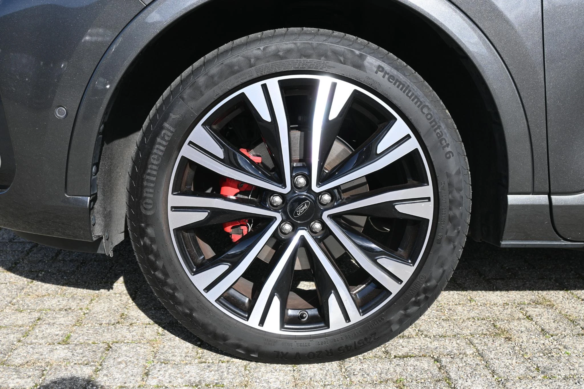Ford-Kuga-image-29