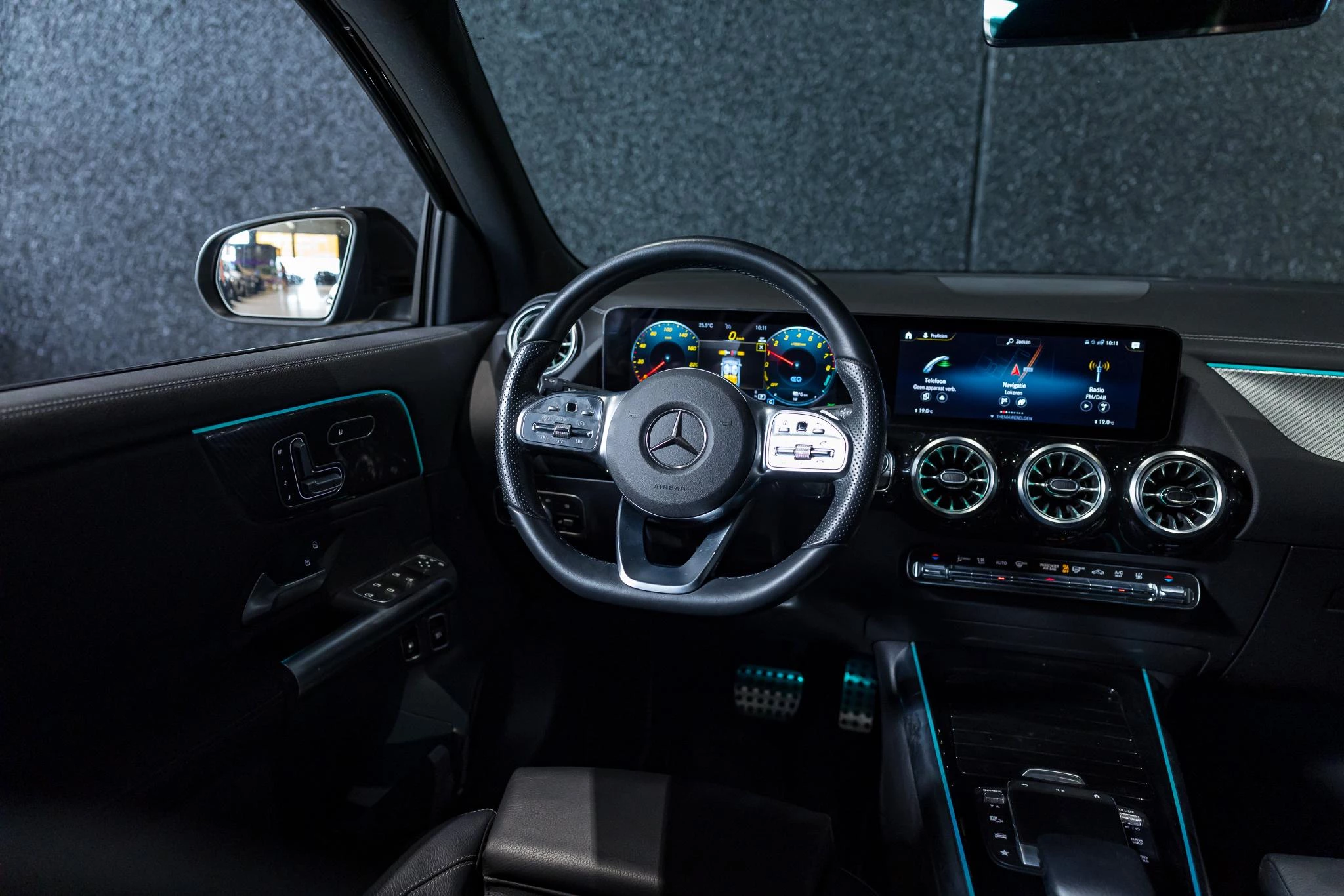 Mercedes-Benz GLA GLA 250 e AMG Line
