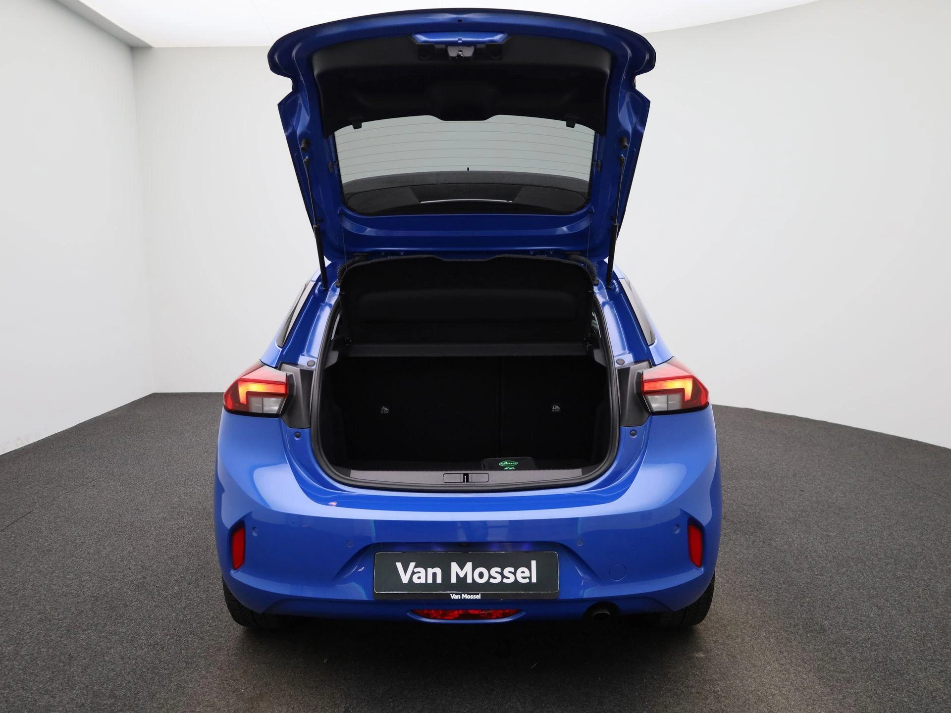 Opel-Corsa-image-12