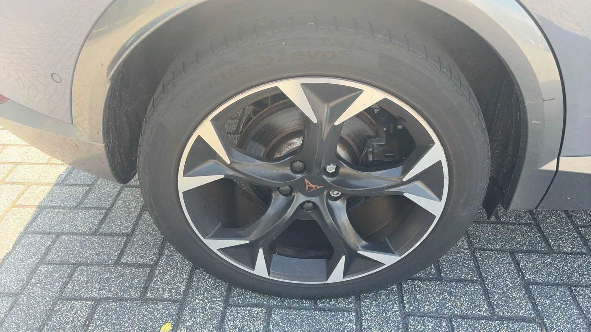 CUPRA Formentor 1.4 e-Hybrid Business 204 PK