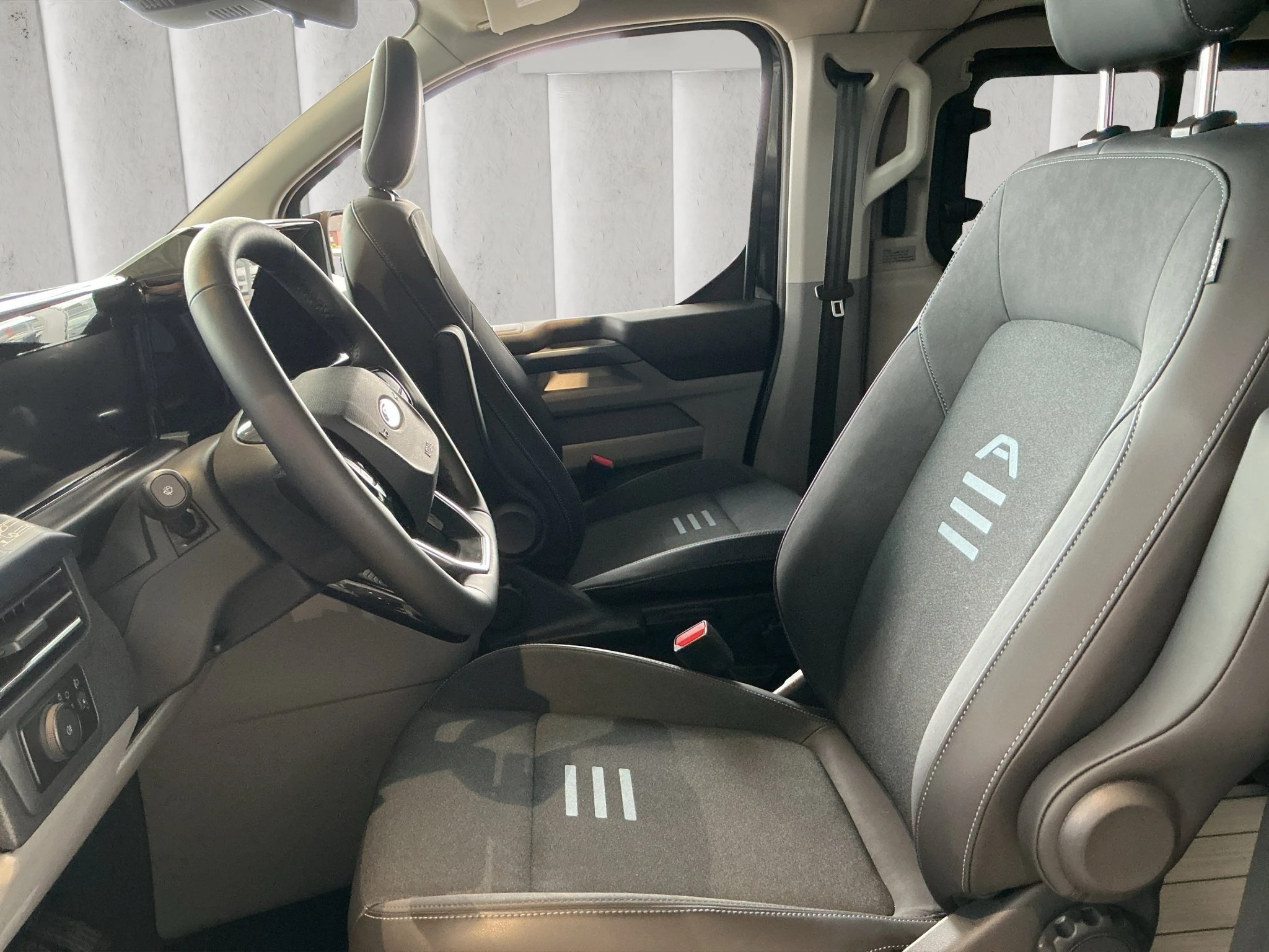 Ford-Nugget-image-9