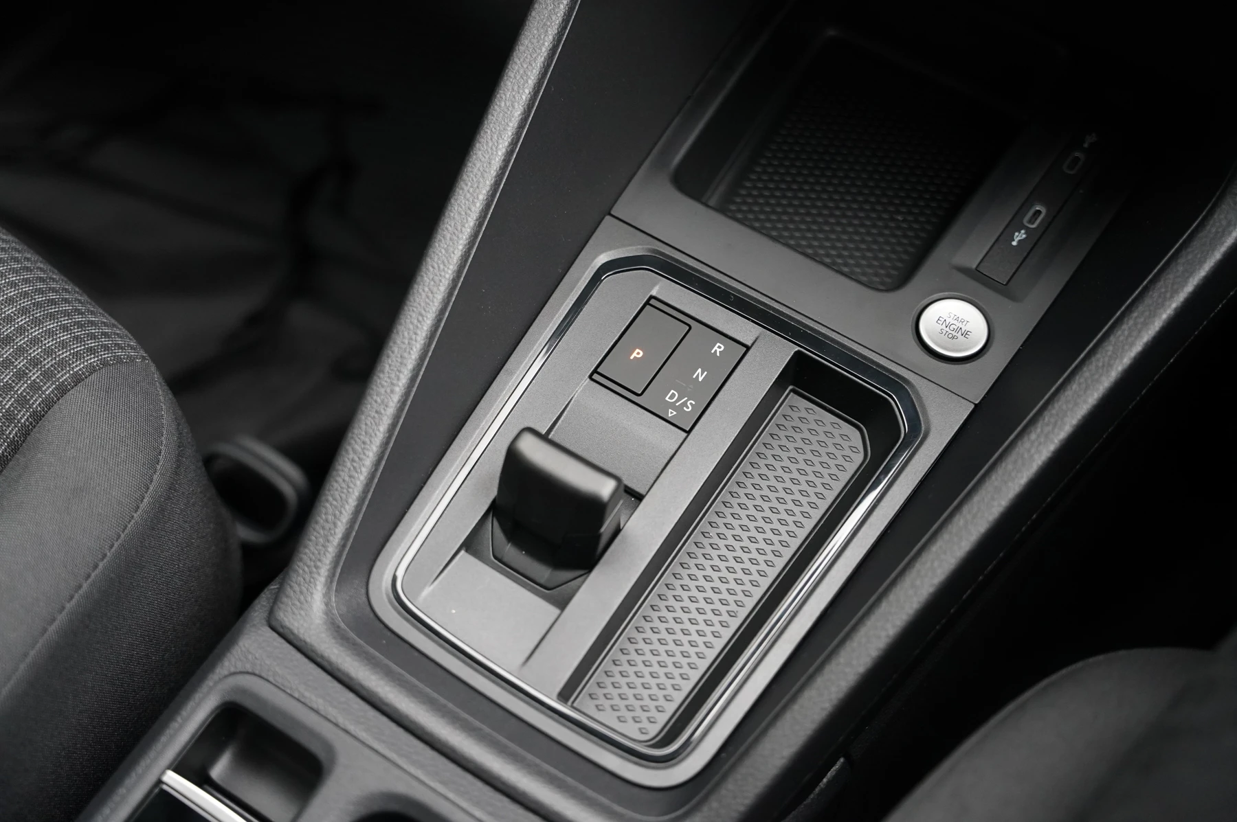 Volkswagen-Caddy-image-19