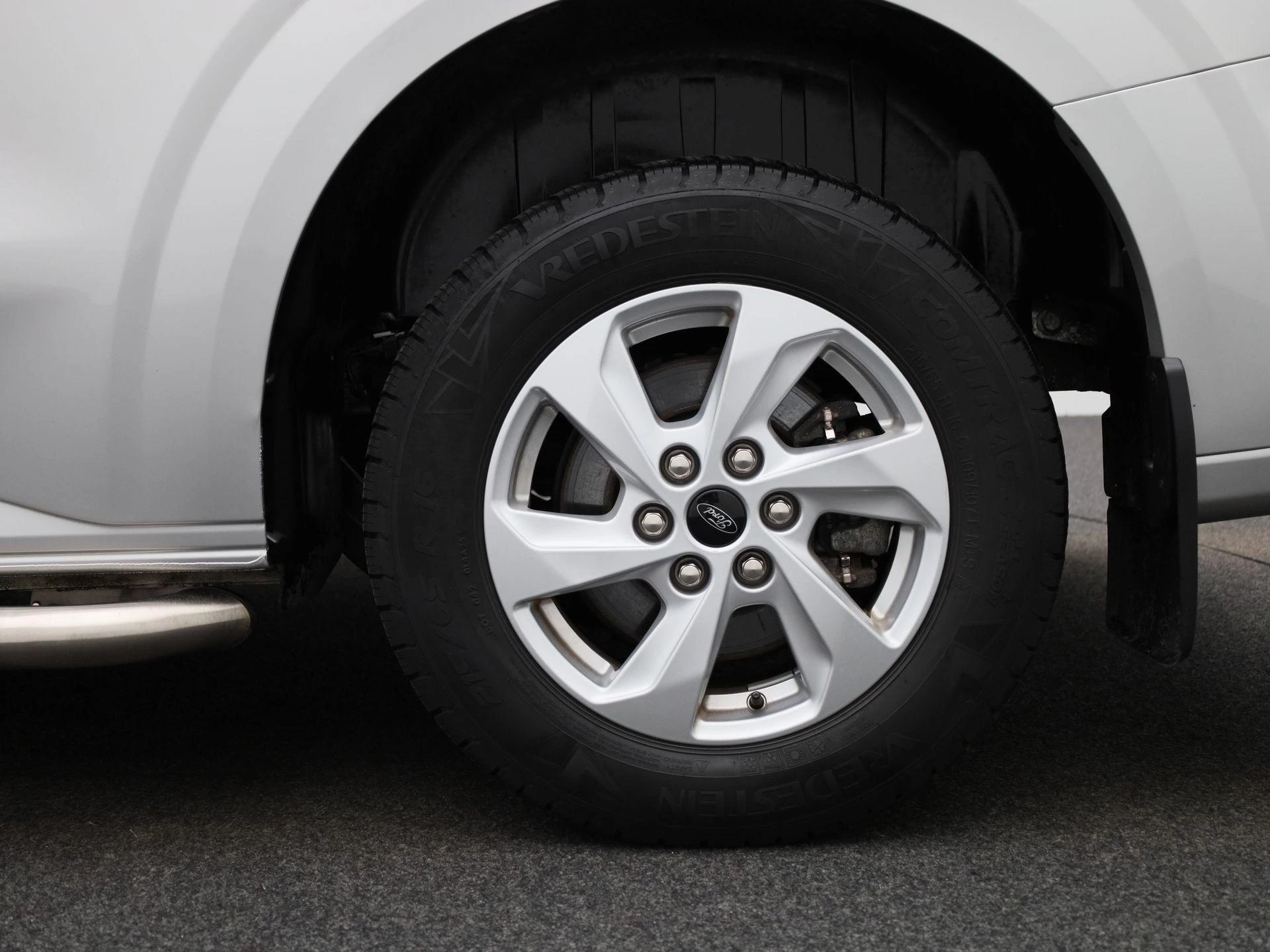 Ford-Transit Custom-image-14