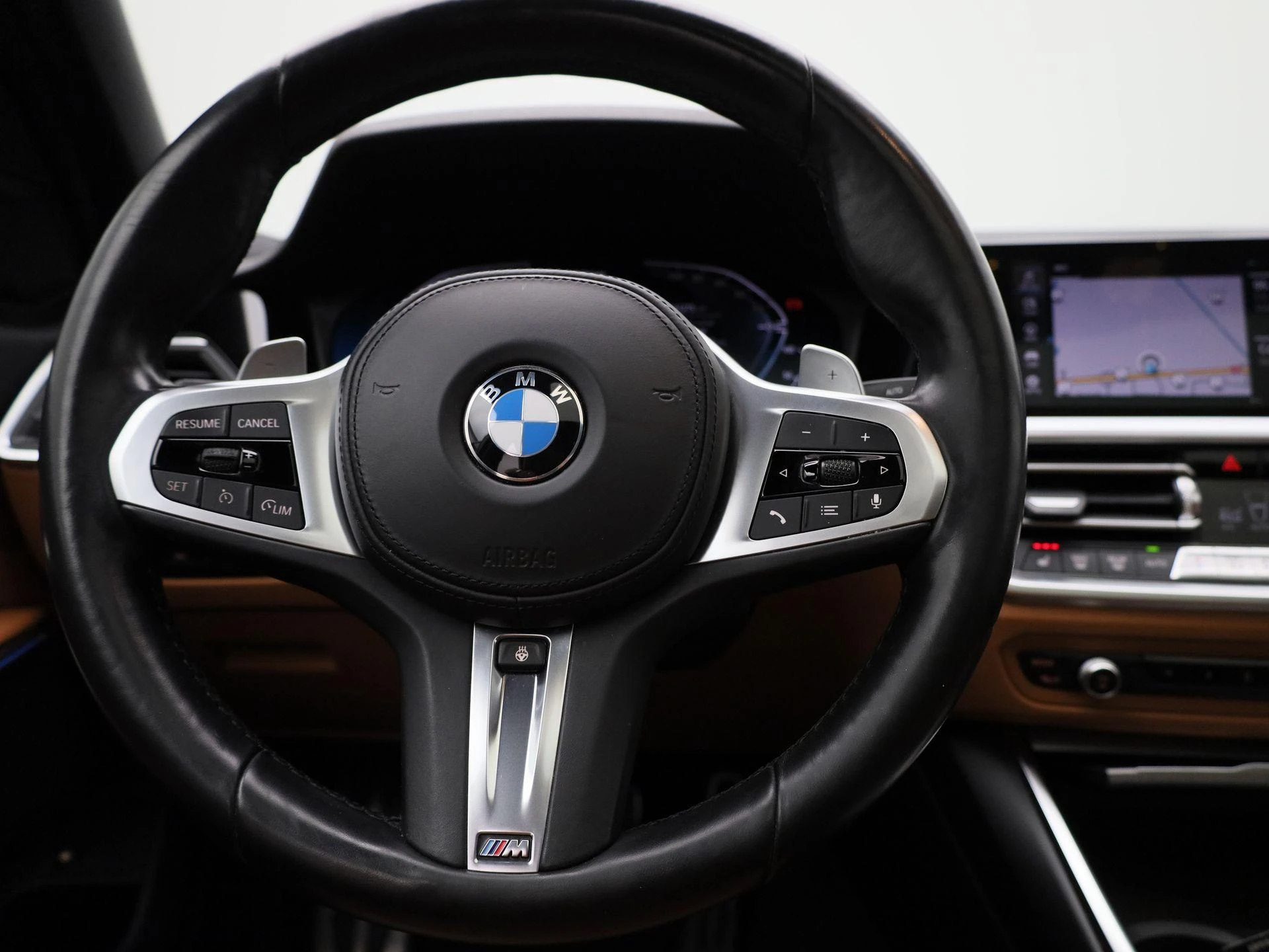 BMW-3 Serie-image-6