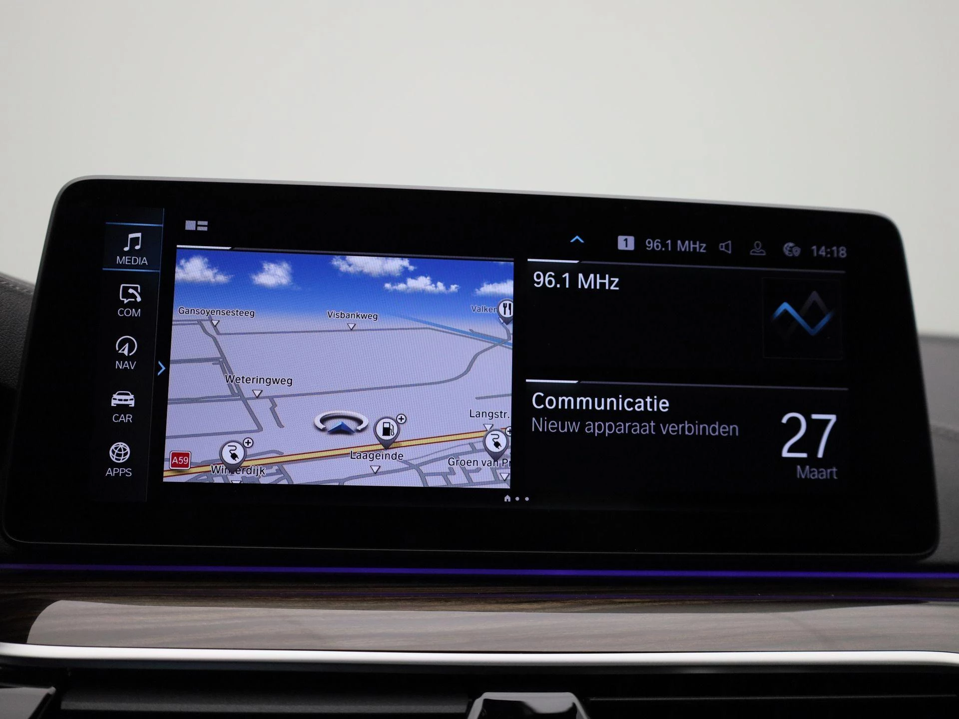 BMW-5 Serie-image-16
