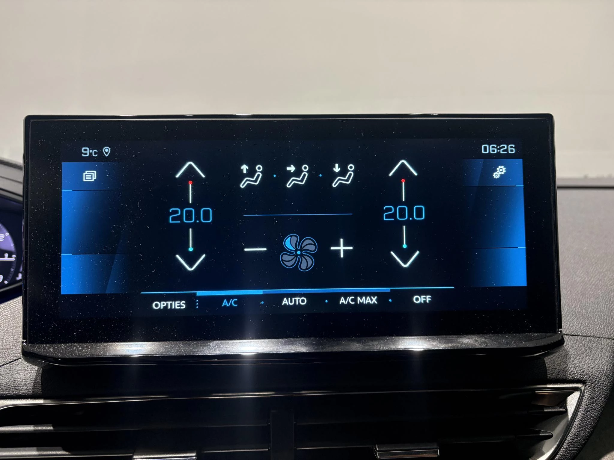 Peugeot-5008-image-29