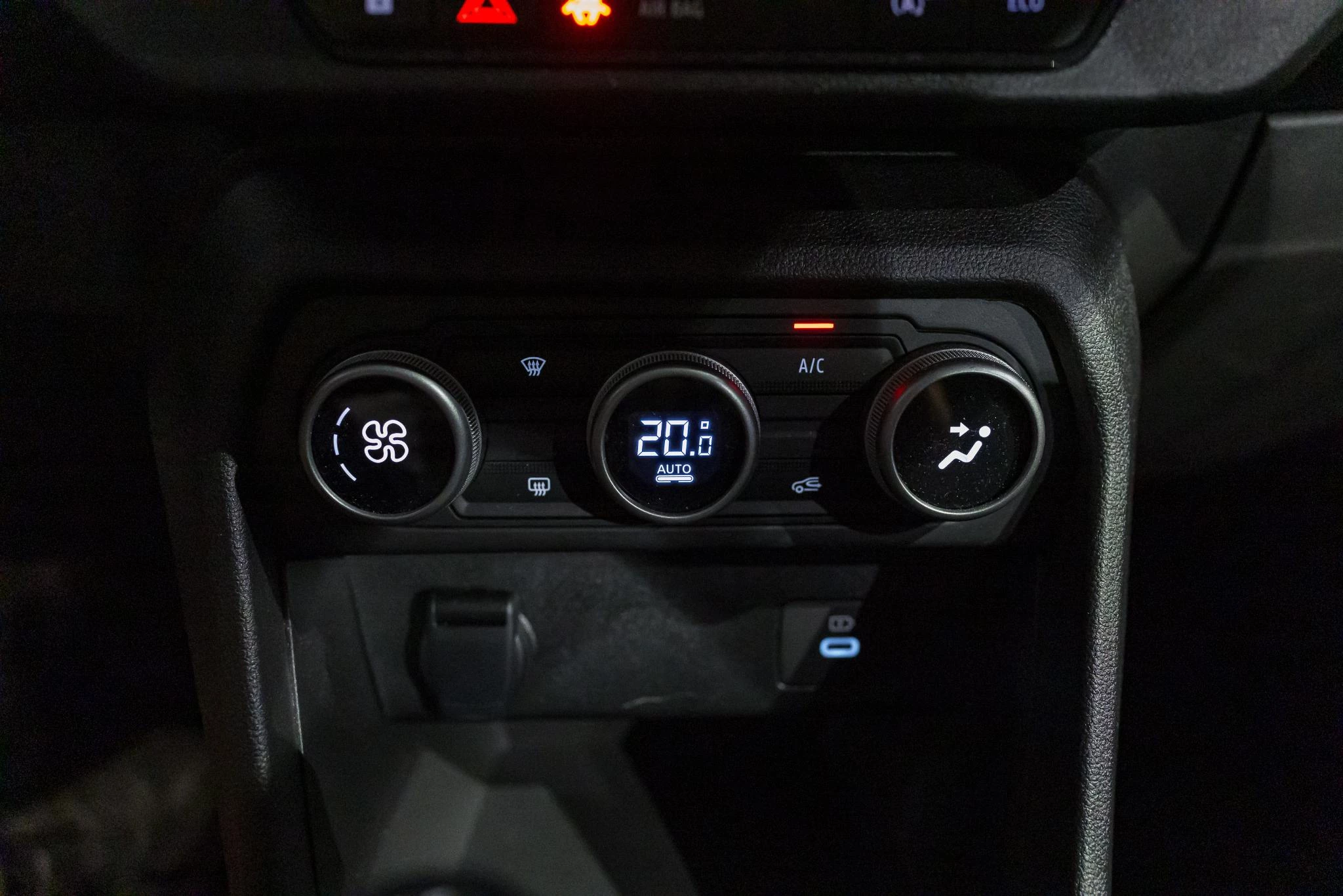 Dacia-Sandero Stepway-image-23