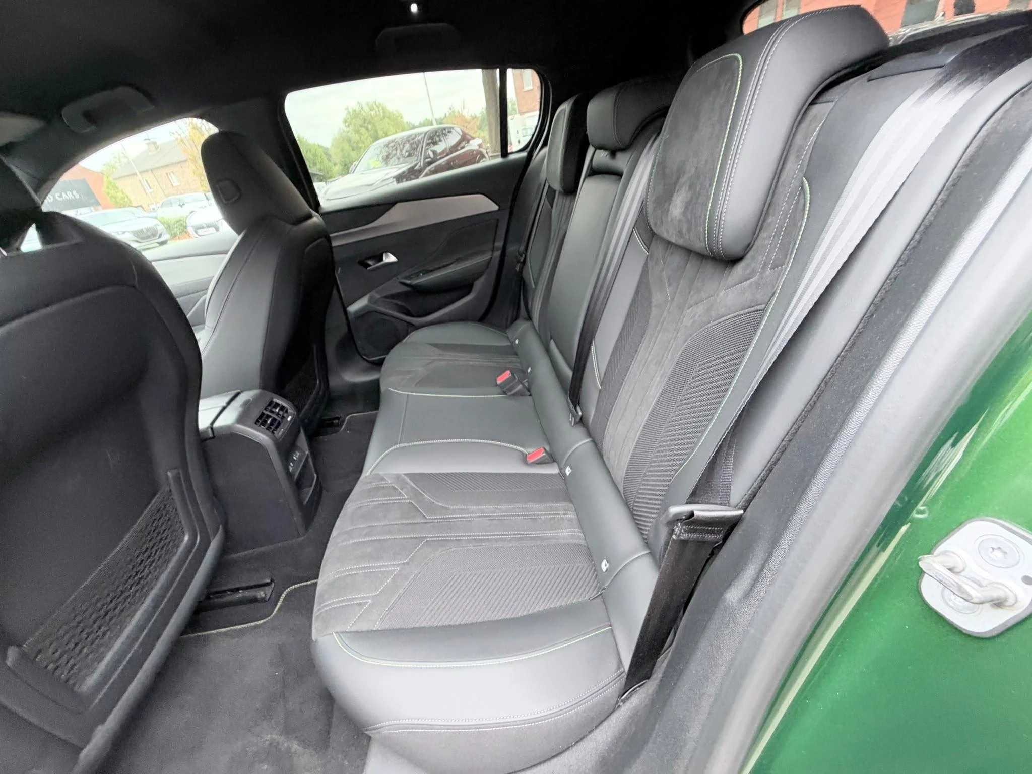 Peugeot-308-image-12