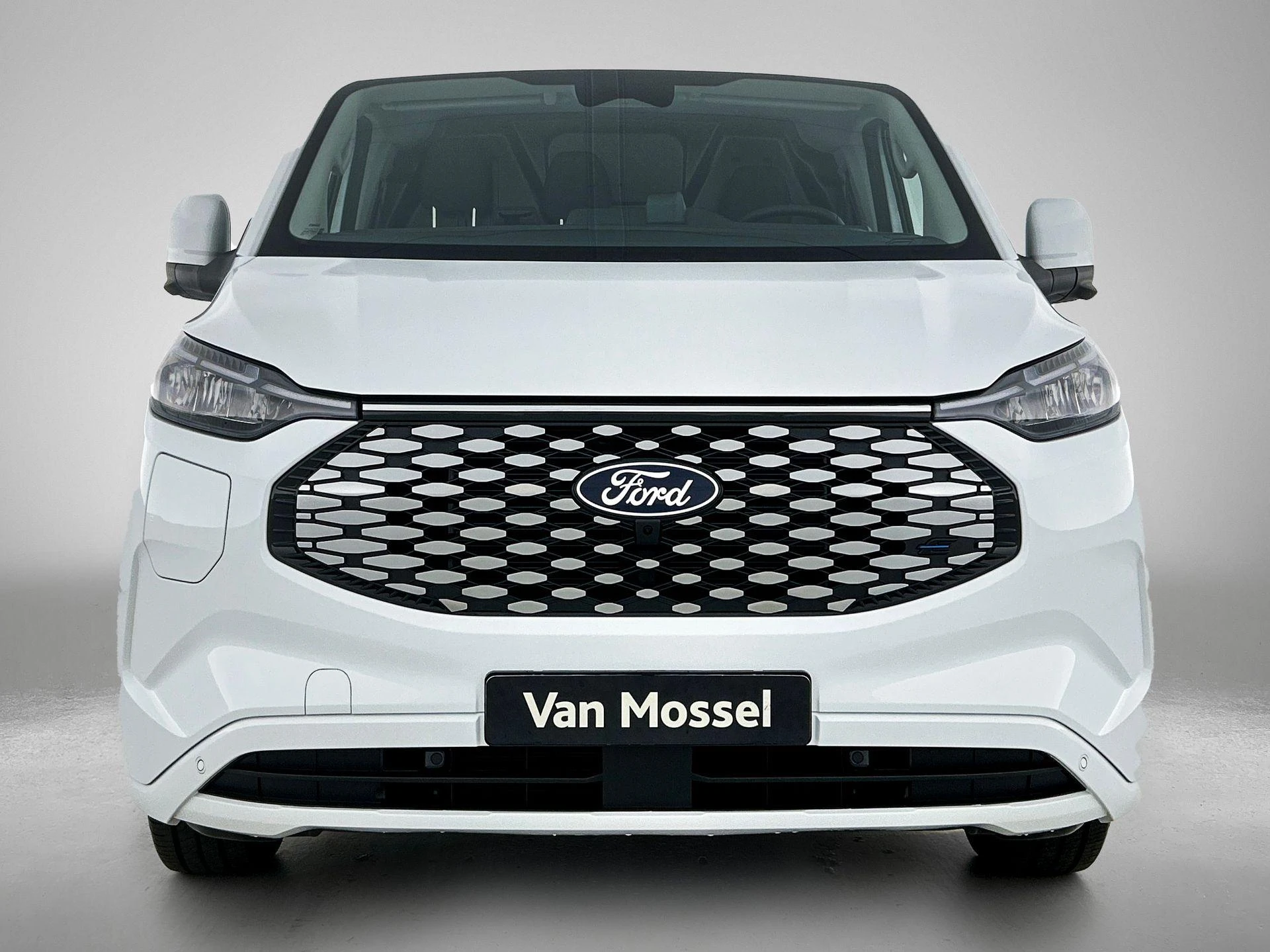 Ford Transit Custom 340 L2H1 Limited 65 kWh