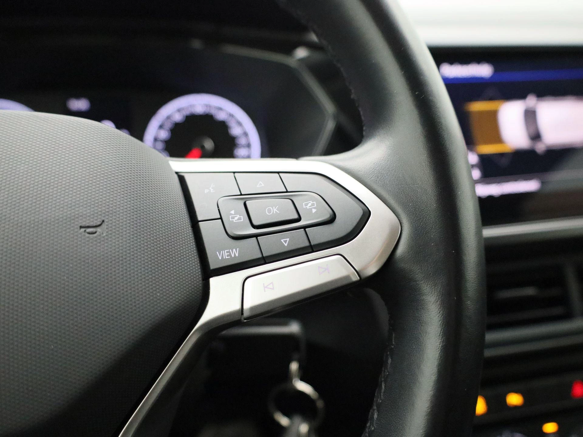 Volkswagen-T-Cross-image-18