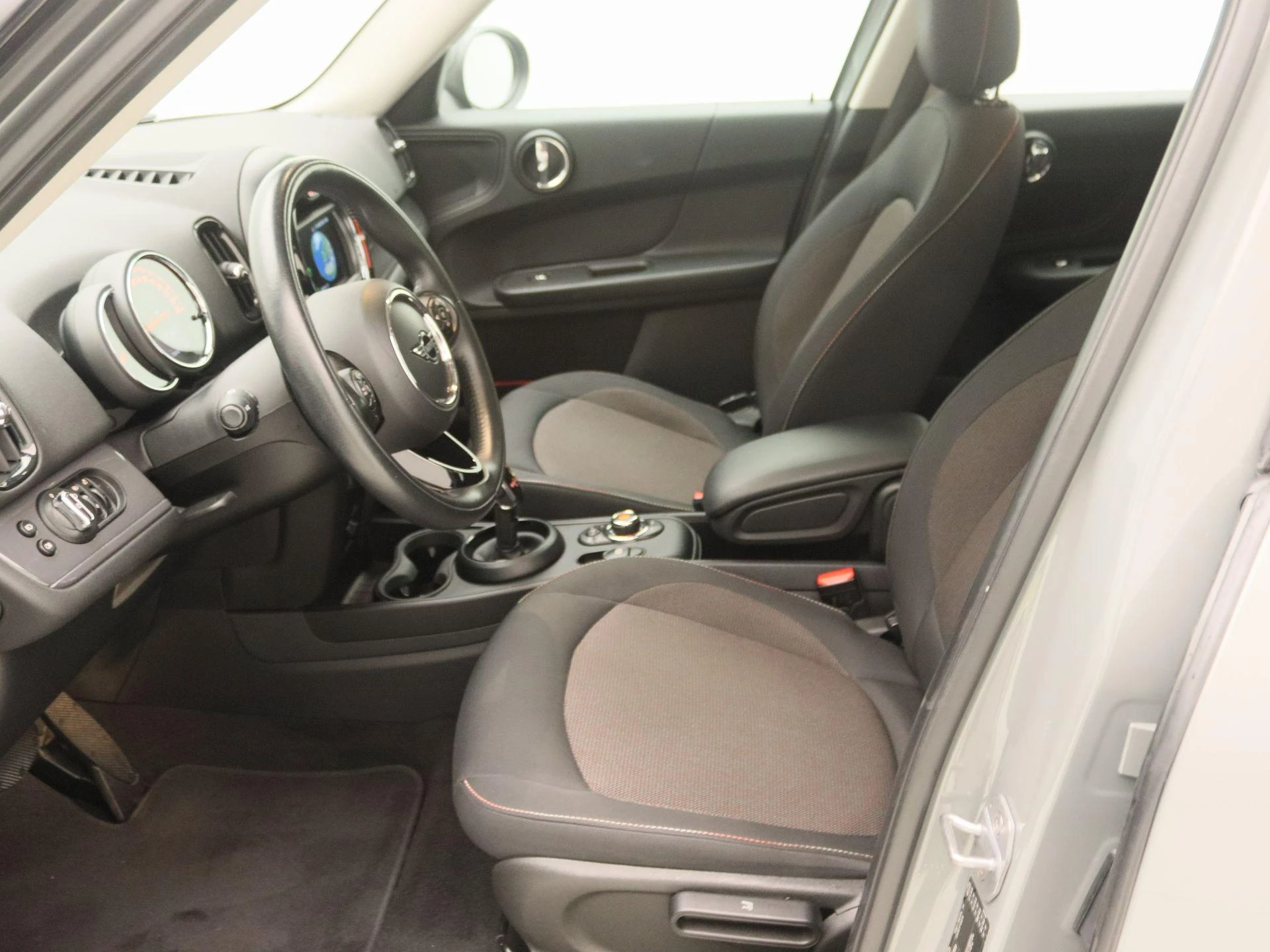 MINI-Countryman-image-11