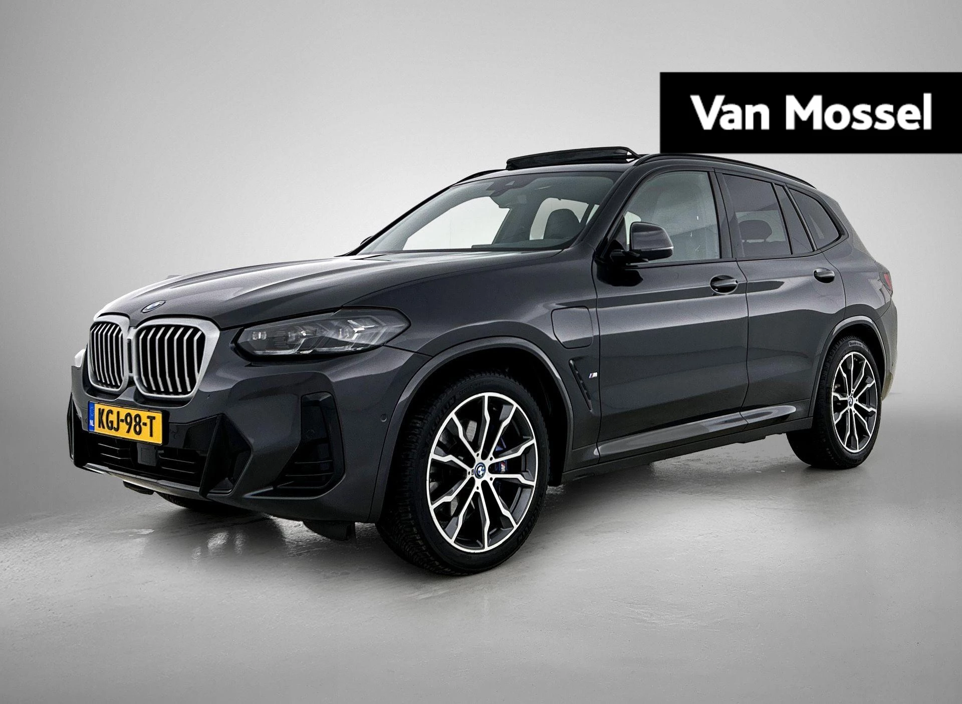 BMW-X3-image-0