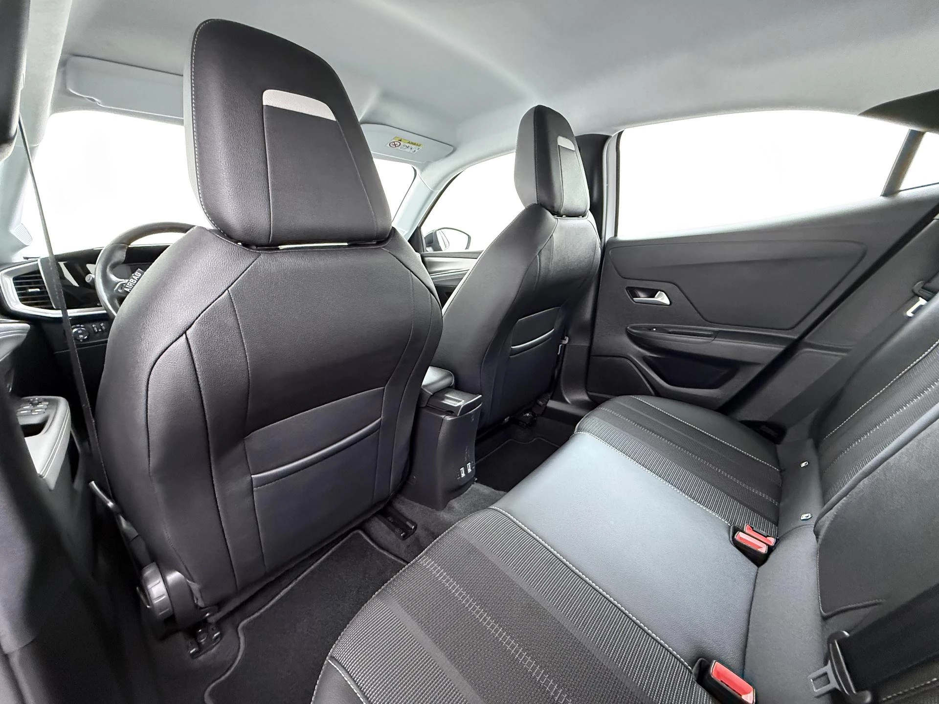 Opel-Mokka-e-image-11