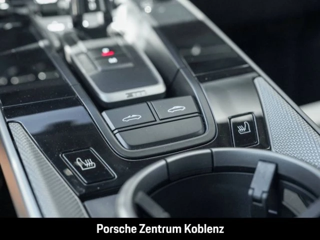 Porsche-911-image-19