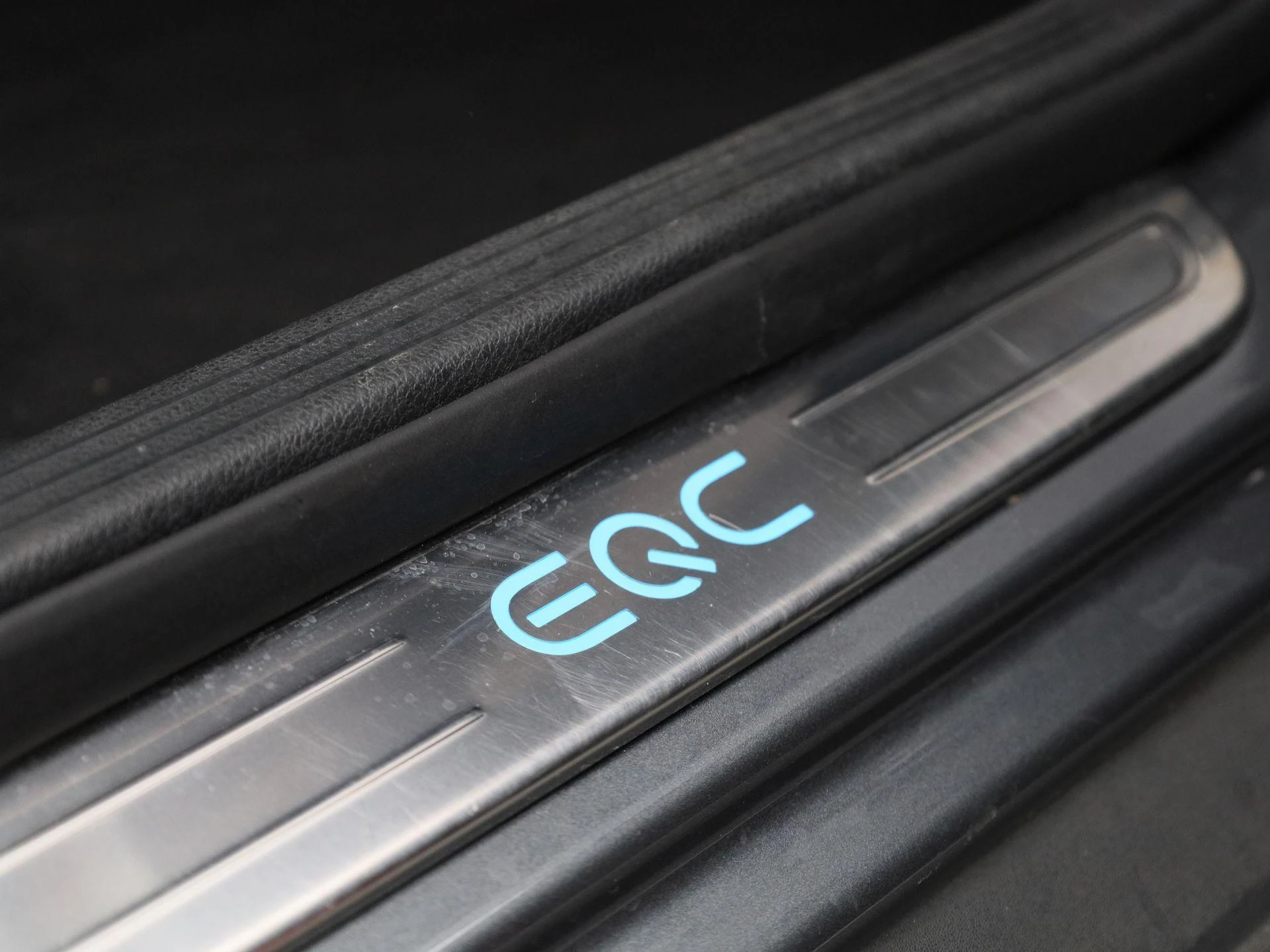 Mercedes-Benz EQC 400 4MATIC Business Solution AMG