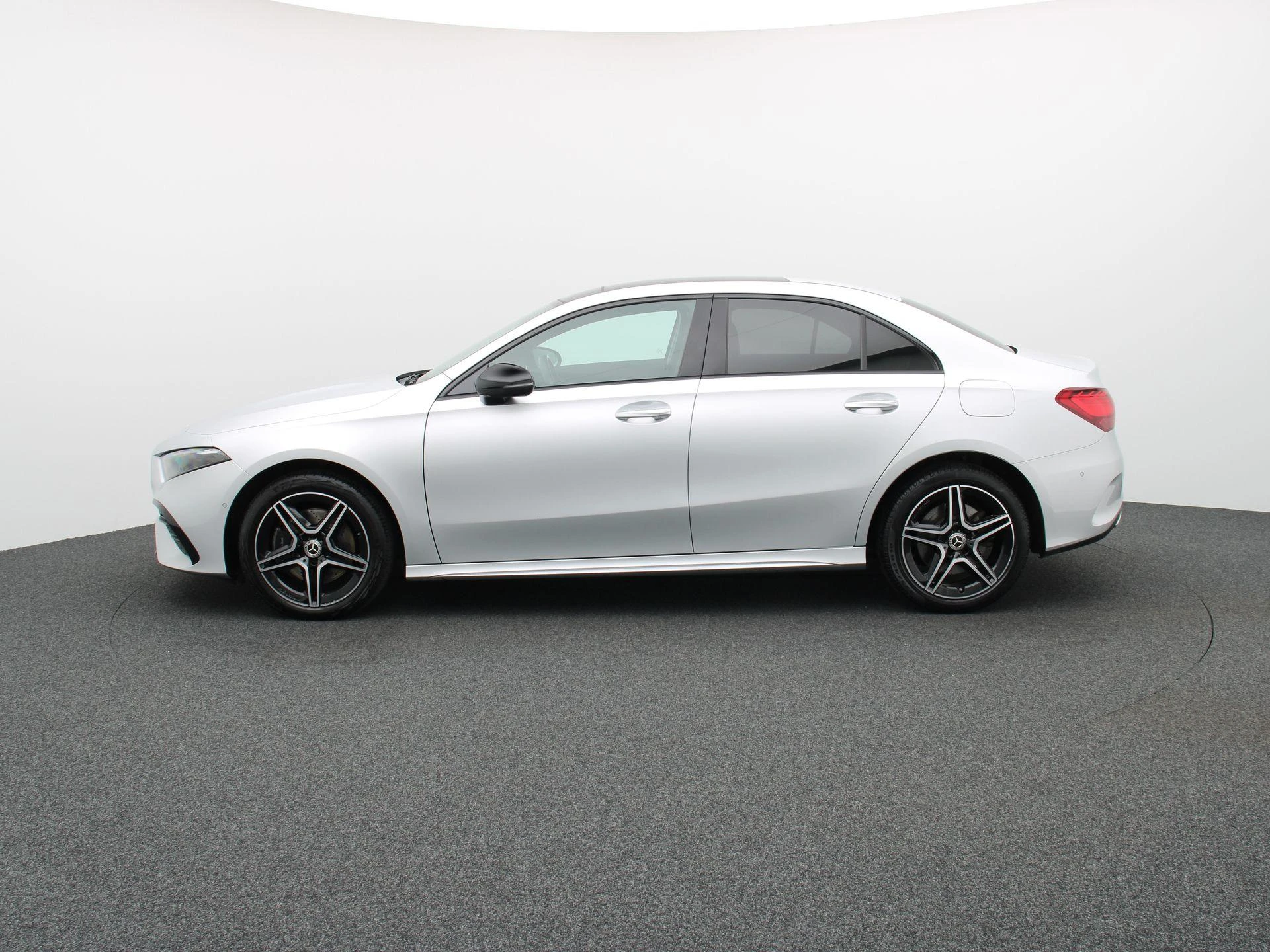 Mercedes-Benz-Classe A-image-5