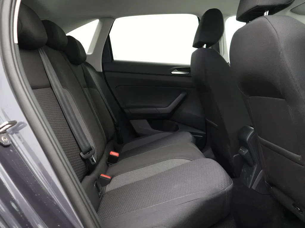 Volkswagen-Taigo-image-9