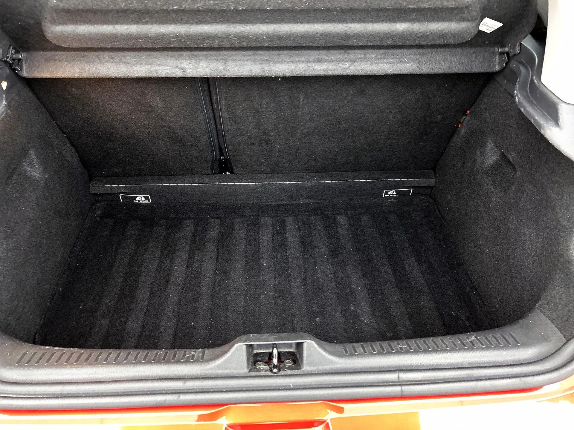 Renault-Clio-image-18