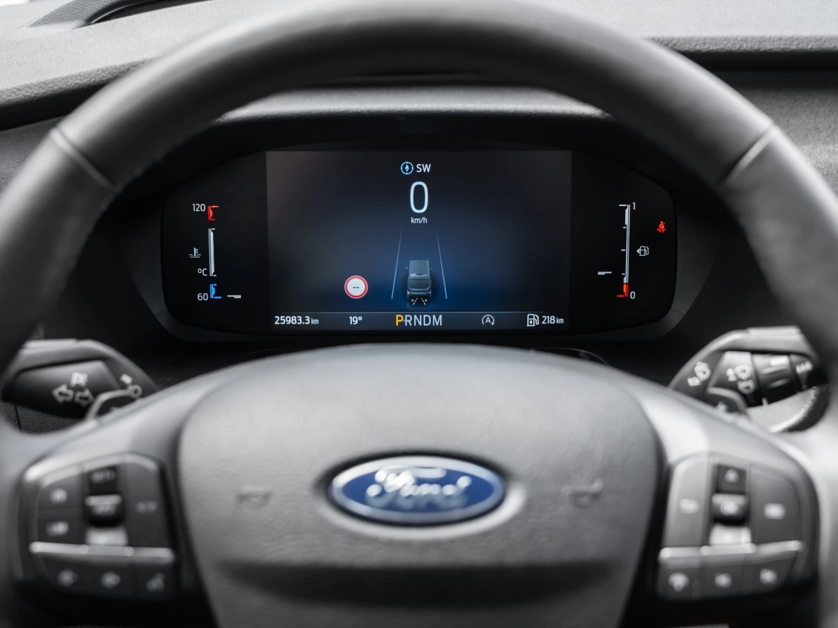 Ford-Transit-image-13