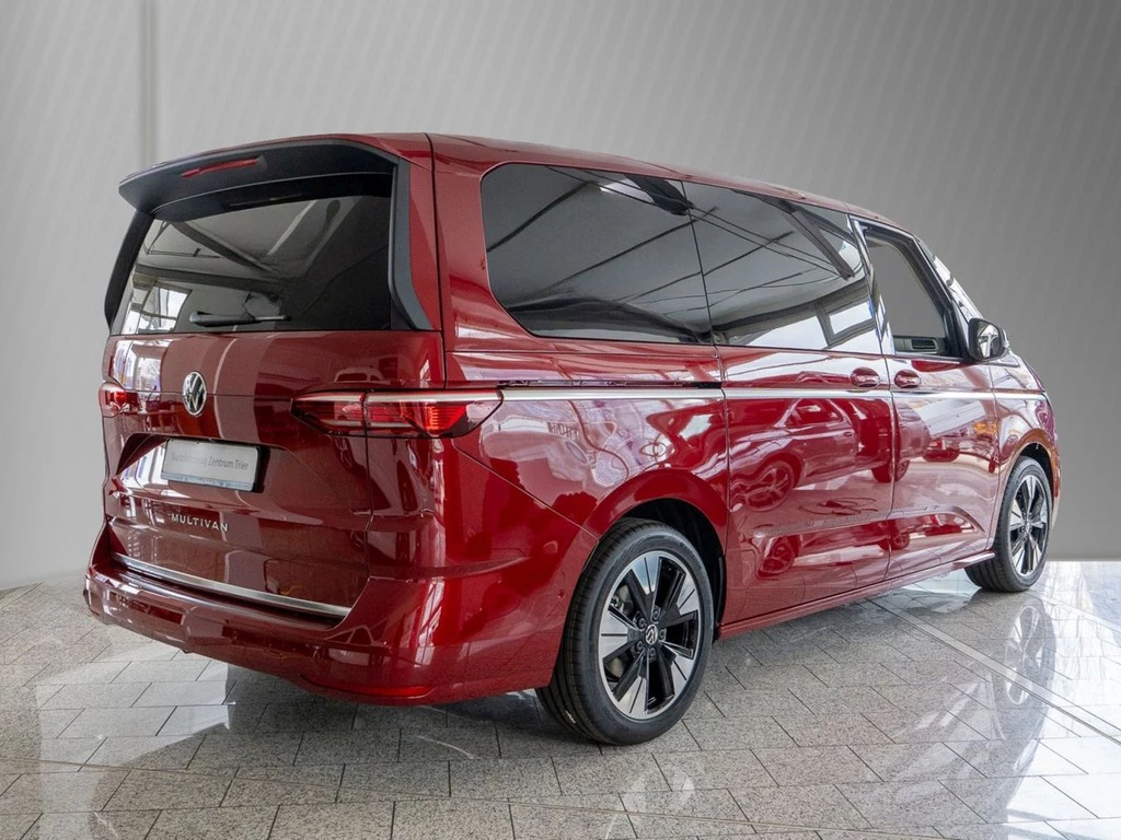 Volkswagen Multivan T7 2.0 TDI DSG Style lang AHK, IQ Light